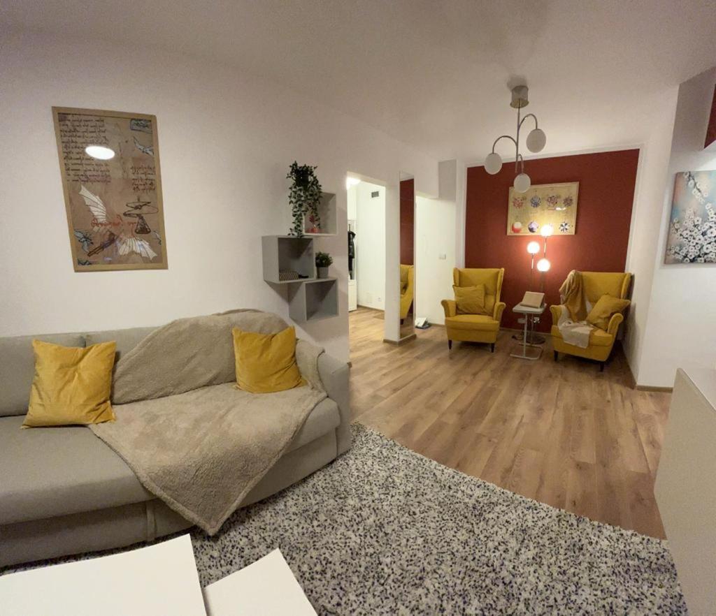 Meba Apartments Brasov Bagian luar foto