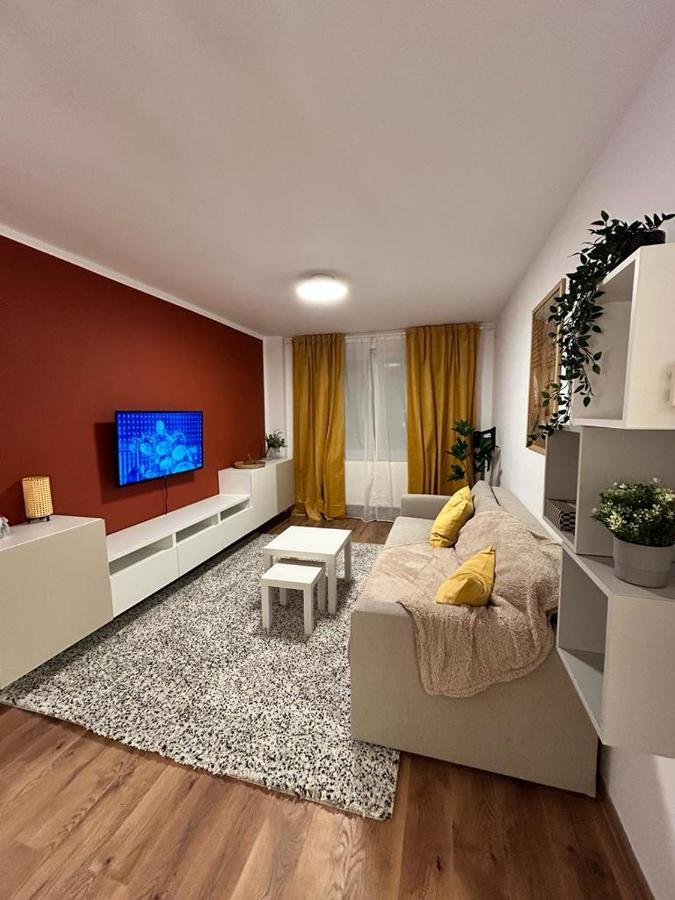 Meba Apartments Brasov Bagian luar foto