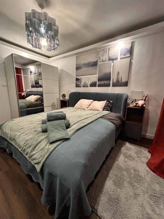 Meba Apartments Brasov Bagian luar foto