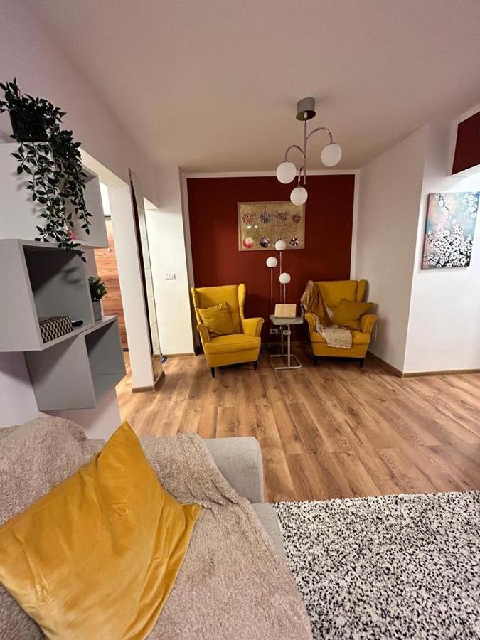 Meba Apartments Brasov Bagian luar foto