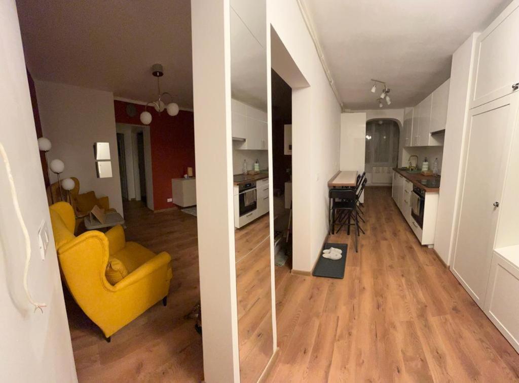 Meba Apartments Brasov Bagian luar foto